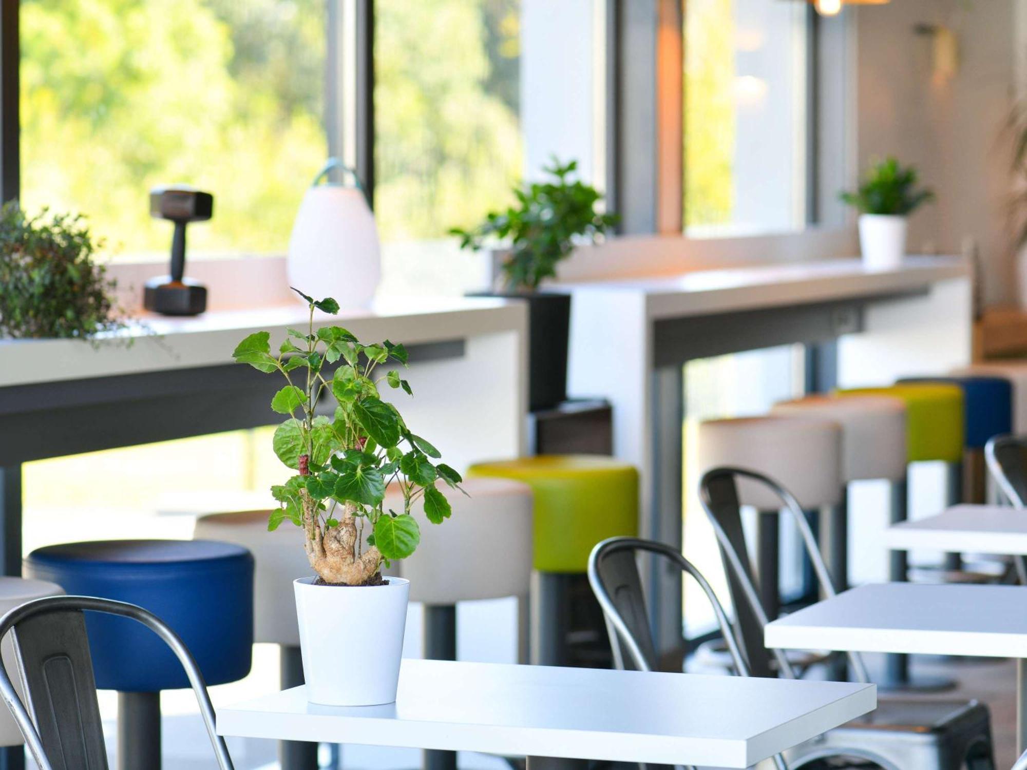 Ibis Budget Macon Creches Chaintré Esterno foto